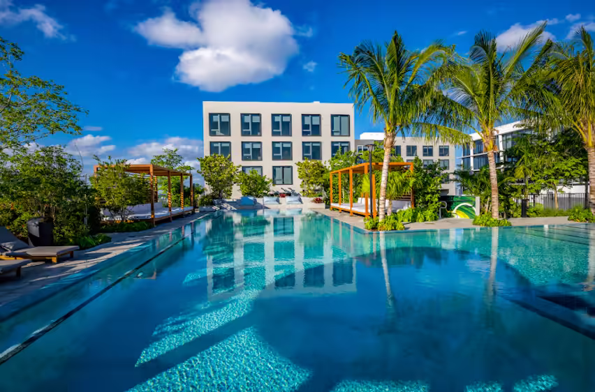 Resort-style pool deck at a South Florida apartment building